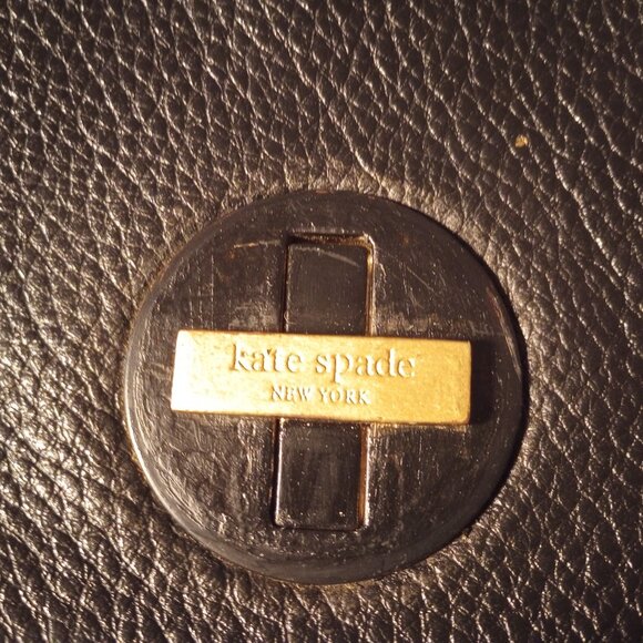 Kate Spade Pebbled Small Bag with Chain Shoulder Strap - Picture 4 of 6